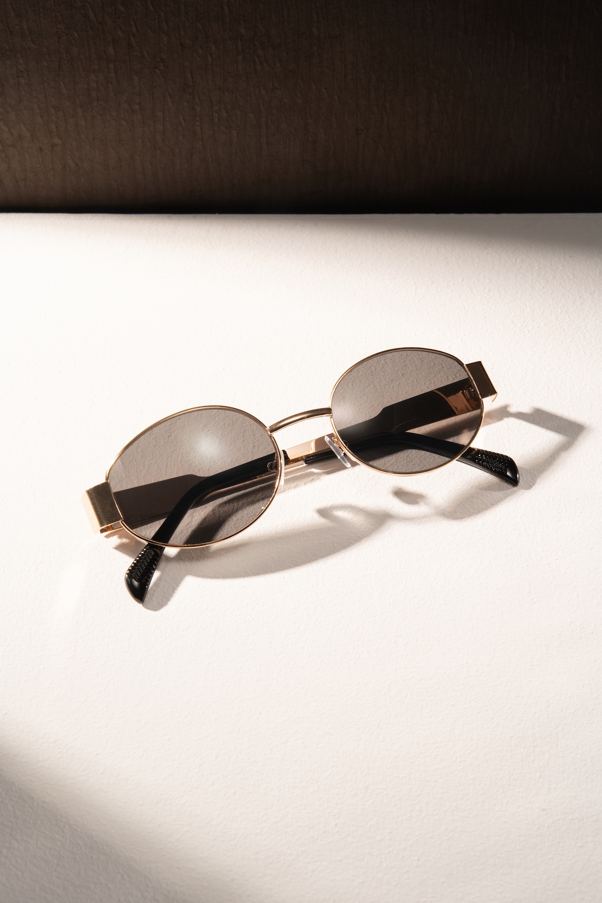 **1Pair Unisex Retro Oval Meta - Street Fashion Vintage incelemesi ve fiyatı