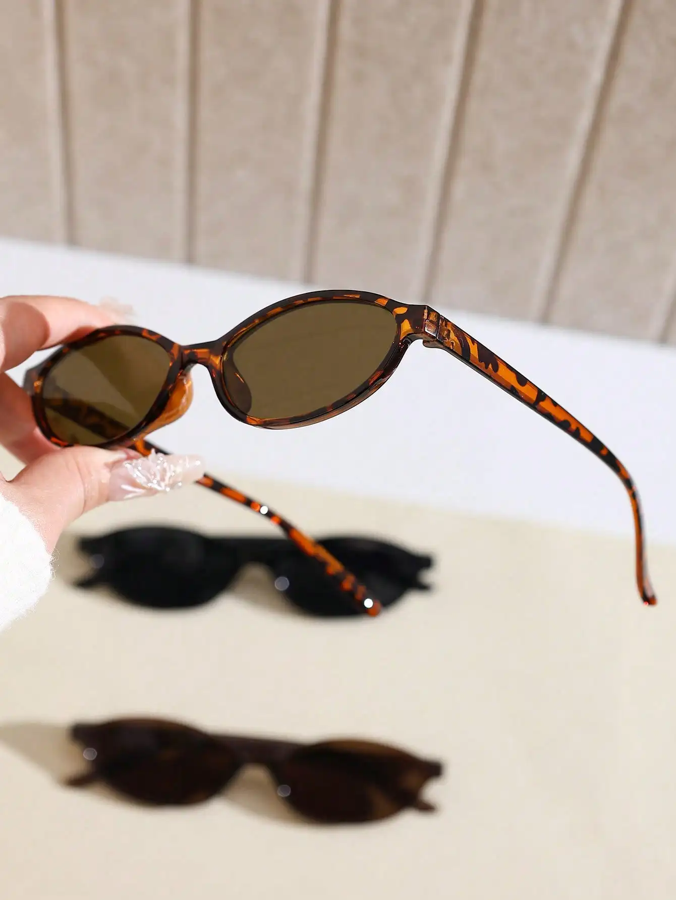 1 Pair Retro Geometric Full Fr - Street Fashion Vintage incelemesi ve fiyatı
